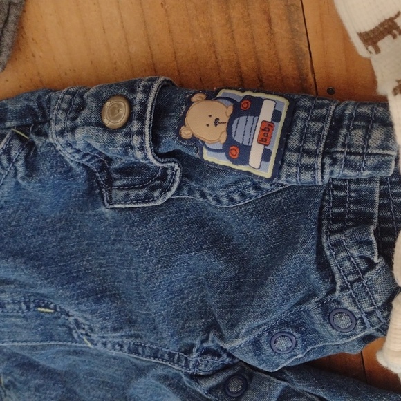 Carter's Baby Boy Clothing Age Newborn 6 Pieces - Picture 3 of 9